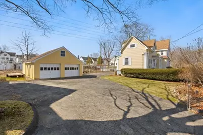 14 Harrison Ave, Taunton, MA 02780 - Photo 9