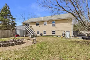 849 Crane Ave S, Taunton, MA 02780 - Photo 5