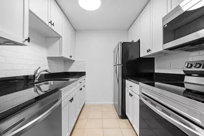 84 Grant St #7, Somerville, MA 02145 - Photo 5