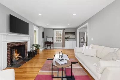 768 Lynn Fells Pkwy, Melrose, MA 02176 - Photo 7