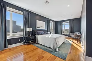 17 Vinton St, Boston, MA 02127 - Photo 11