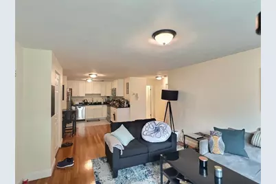 217 Kent #11, Brookline, MA 02446 - Photo 5