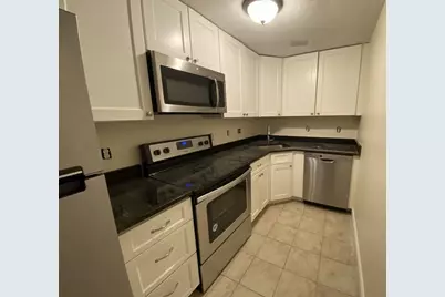 217 Kent #7, Brookline, MA 02446 - Photo 1