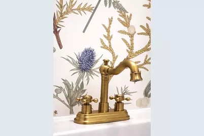 4 Larnard Ct, Amesbury, MA 01913 - Photo 5