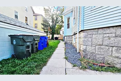 181 Foster St #2, Fall River, MA 02721 - Photo 5