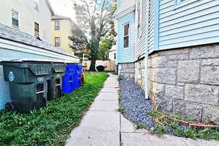 181 Foster St, Fall River, MA 02721 - Photo 5