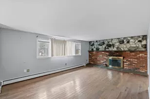 323 Flagg St, Bridgewater, MA 02324 - Photo 9