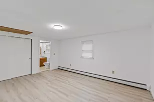 323 Flagg St, Bridgewater, MA 02324 - Photo 13