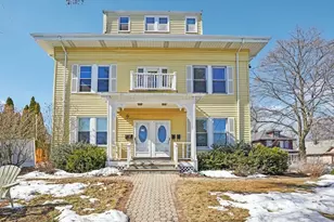 123 White St, Belmont, MA 02478 - Photo 1