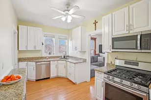 123 White St, Belmont, MA 02478 - Photo 1