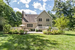 20 Walnut St, Foxboro, MA 02035 - Photo 27