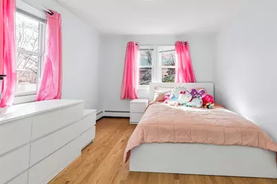 116 Weare St, Lawrence, MA 01843 - Photo 13