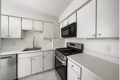 10 Fresh Pond Place #10, Cambridge, MA 02138 - Photo 3