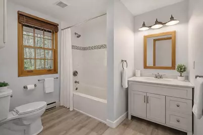 945 Walnut Plain Rd, Rochester, MA 02770 - Photo 11