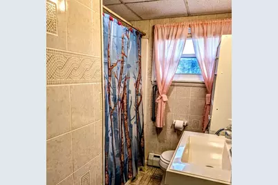 5 Clarendon Rd, Auburn, MA 01501 - Photo 9