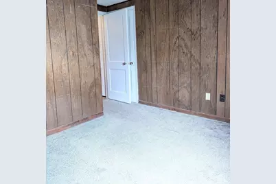 5 Clarendon Rd, Auburn, MA 01501 - Photo 29