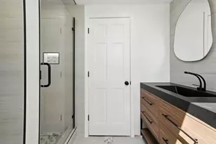 582 Eastern Ave, Lynn, MA 01902 - Photo 15