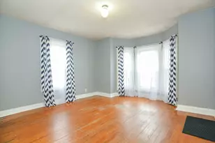 23 Grove St, Haverhill, MA 01832 - Photo 5