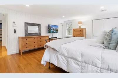 25 Apple Hill Lane, Lynnfield, MA 01940 - Photo 29