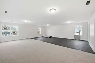 110 Crystal Brook Dr, Springfield, MA 01118 - Photo 35