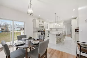 110 Crystal Brook Dr, Springfield, MA 01118 - Photo 13