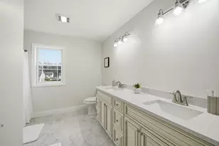 110 Crystal Brook Dr, Springfield, MA 01118 - Photo 33