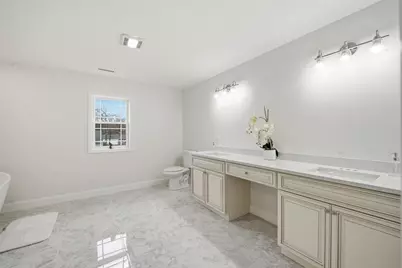 110 Crystal Brook Drive, Springfield, MA 01118 - Photo 39