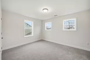 110 Crystal Brook Dr, Springfield, MA 01118 - Photo 29