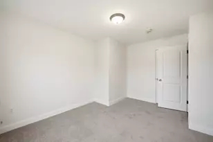 110 Crystal Brook Dr, Springfield, MA 01118 - Photo 31