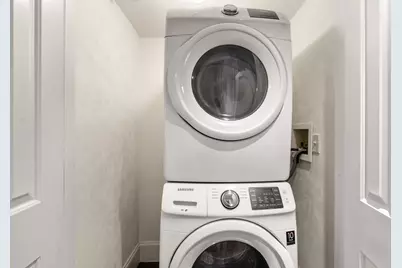 215 Athens St #4, Boston, MA 02127 - Photo 17