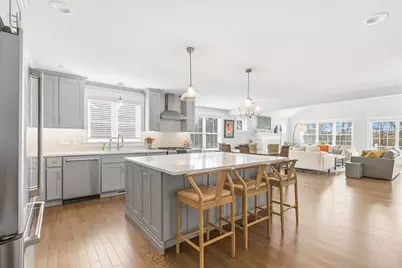 32 Pebble Beach Dr, Plymouth, MA 02360 - Photo 5