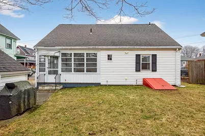 38 Saunders St, Weymouth, MA 02191 - Photo 33