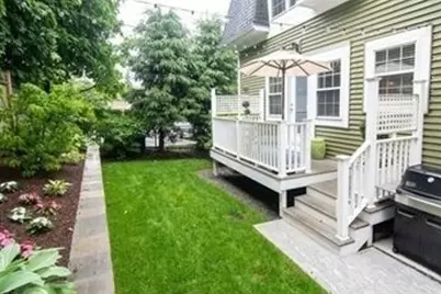 580 Quarry St #13, Quincy, MA 02169 - Photo 27