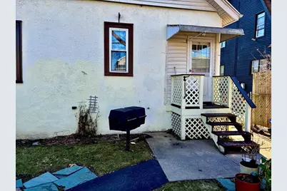 91 Daviston St, Springfield, MA 01108 - Photo 5