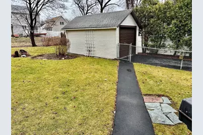 91 Daviston St, Springfield, MA 01108 - Photo 31