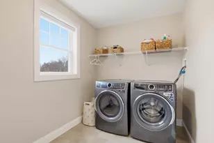 525 Chandler St, Tewksbury, MA 01876 - Photo 33