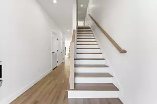 142 Fisher St, Attleboro, MA 02703 - Photo 17