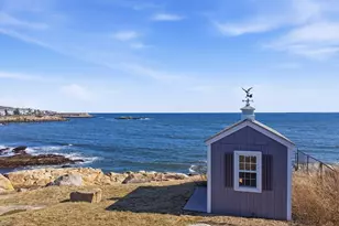 15 Beach St, Rockport, MA 01966 - Photo 3
