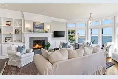 15 Beach Street, Rockport, MA 01966 - Photo 9
