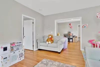 35-37 Narragansett St, Springfield, MA 01107 - Photo 23