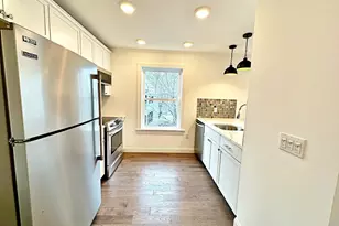 33 Leyden St, Boston, MA 02128 - Photo 9