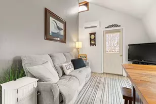 8-R North St, Plymouth, MA 02360 - Photo 11