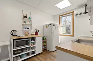 8-R North St, Plymouth, MA 02360 - Photo 7