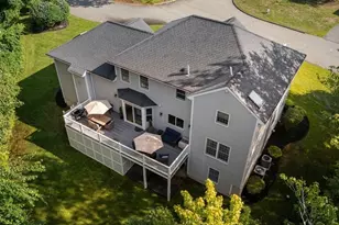 4 Green Meadow Dr, Lynnfield, MA 01940 - Photo 37