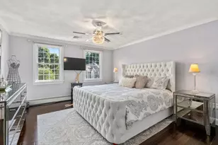 4 Green Meadow Dr, Lynnfield, MA 01940 - Photo 27