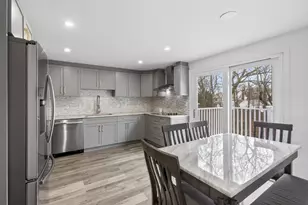 15 Cedar Square, Millis, MA 02054 - Photo 11