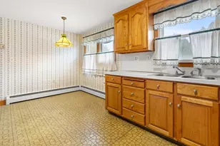 3 Margaret Rd, Peabody, MA 01960 - Photo 3