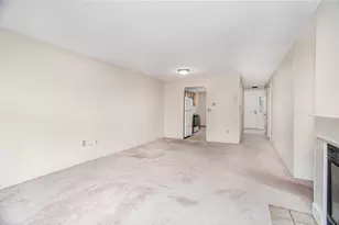 303 Ridgefield Cir, Clinton, MA 01510 - Photo 11