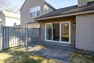 303 Ridgefield Cir, Clinton, MA 01510 - Photo 23