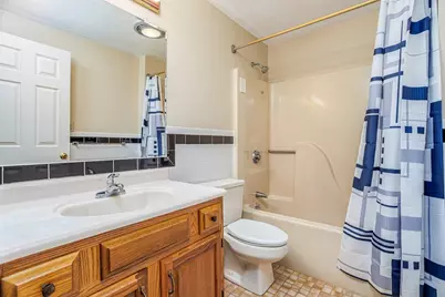 303 Ridgefield Cir #A, Clinton, MA 01510 - Photo 21